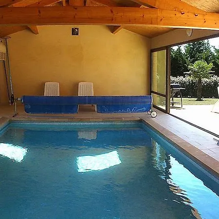 Pesquier Holiday home *